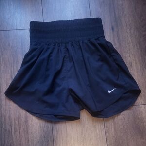Nike One Ultra High-Waisted Shorts